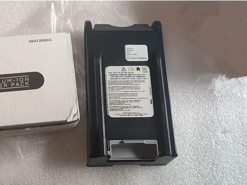 XBAT200